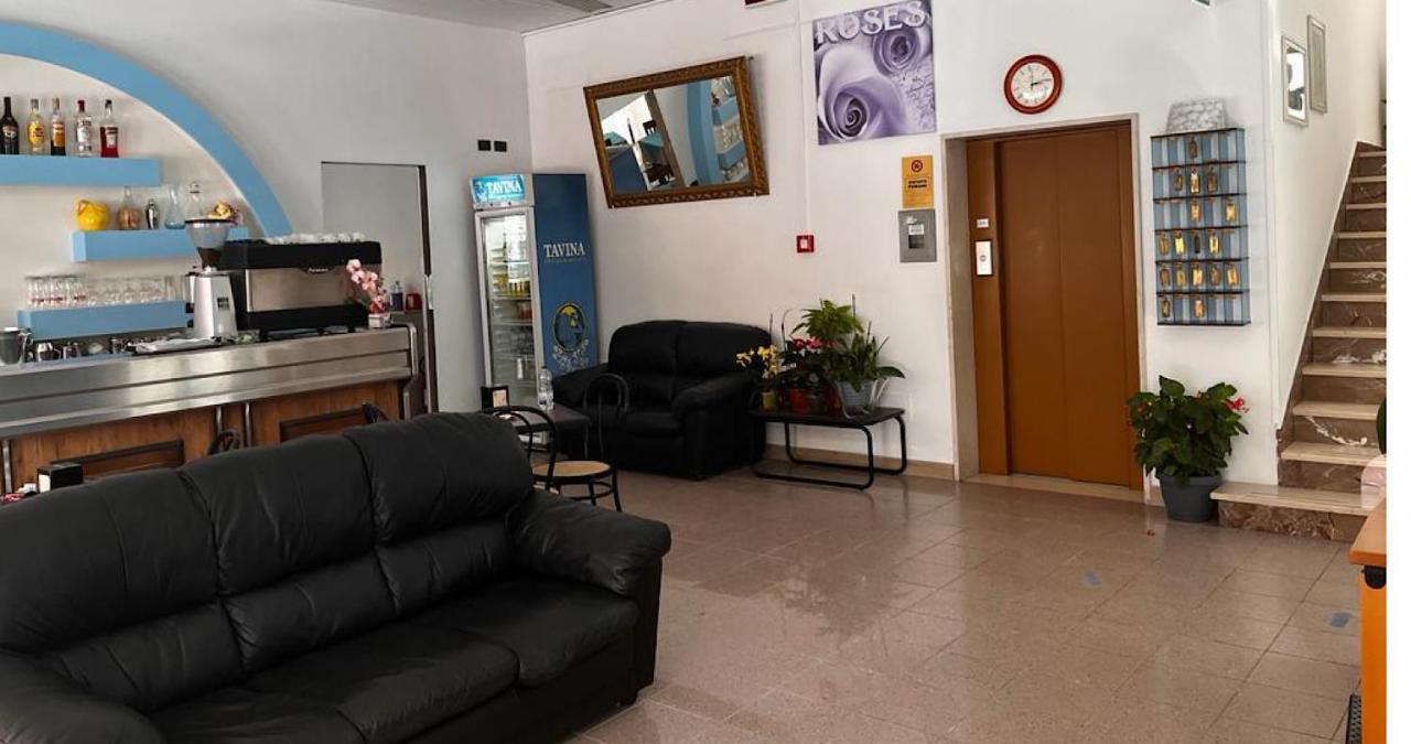 Due Gemelle Hotell Rimini Eksteriør bilde